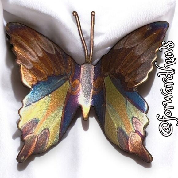 Vintage Butterfly Pin - Picture 3 of 9